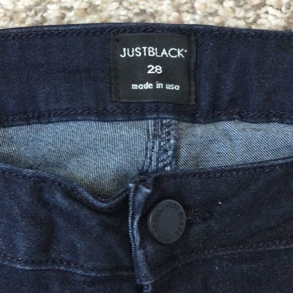 JustBlack Women's Skinny Jeans Size: 28 Waist - Picture 3 of 9